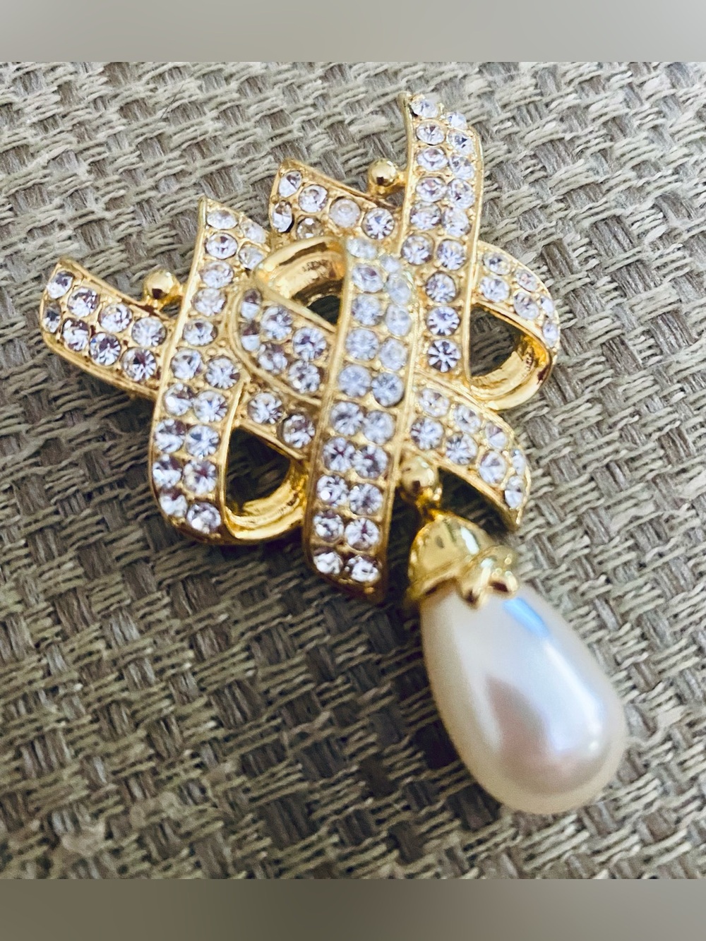 Ivana Trump rare brooch